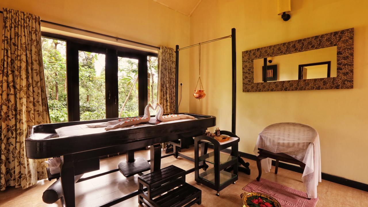 The Windflower Resort & Spa, Vythiri Wayanad Esterno foto